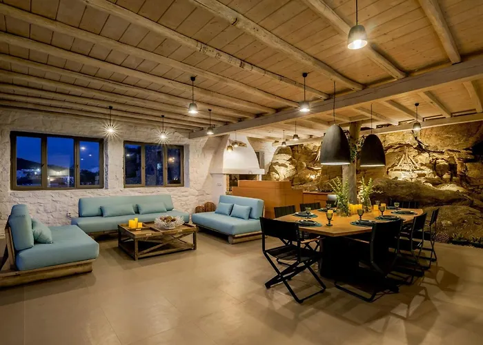 Vanita Agios Ioannis Mykonos * Agios Ioannis Diakoftis