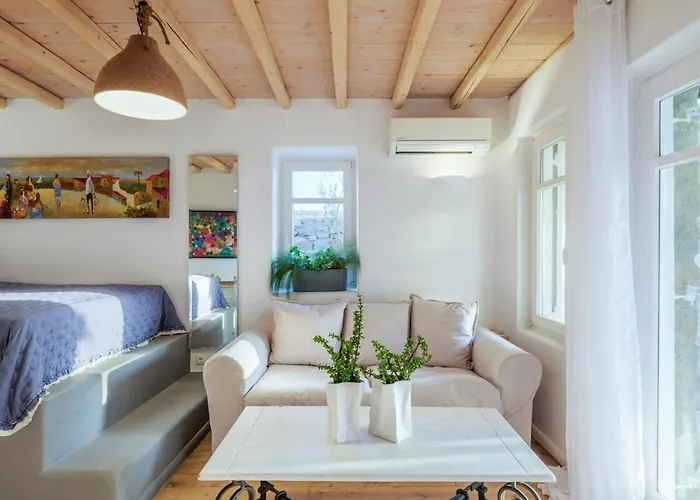 Vanita Agios Ioannis Mykonos *